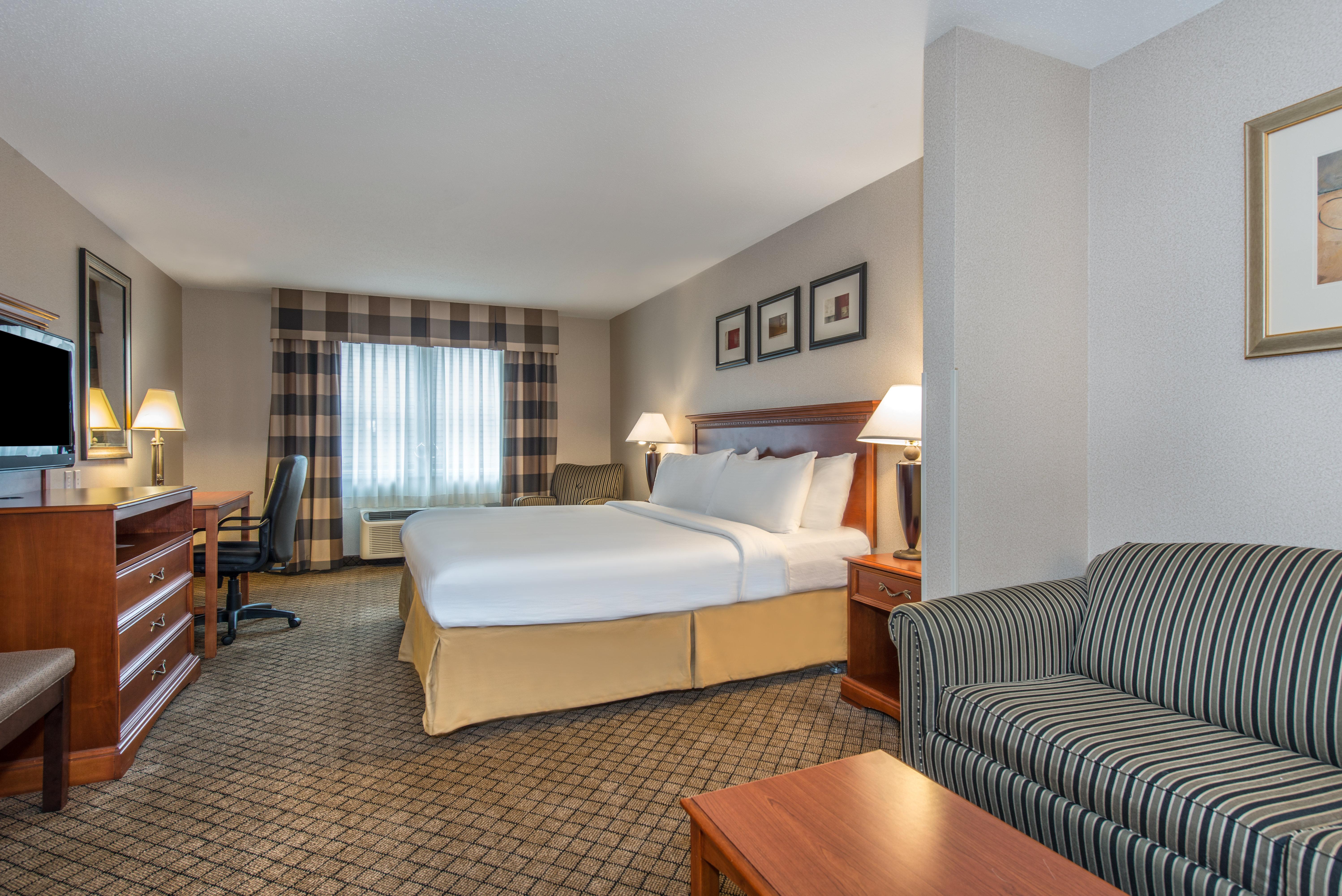 Holiday Inn Express & Suites Tilton By Ihg Exterior foto