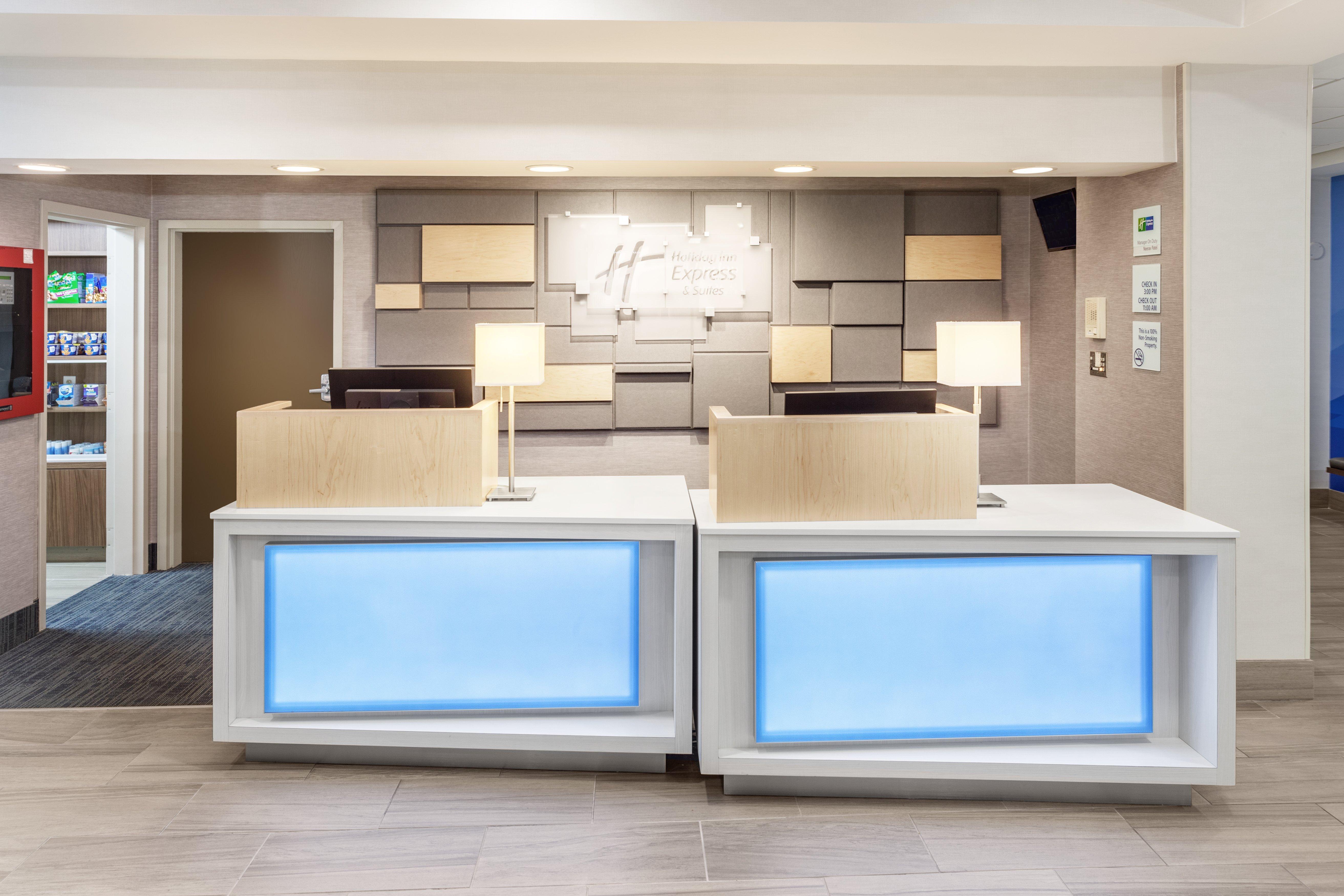 Holiday Inn Express & Suites Tilton By Ihg Exterior foto