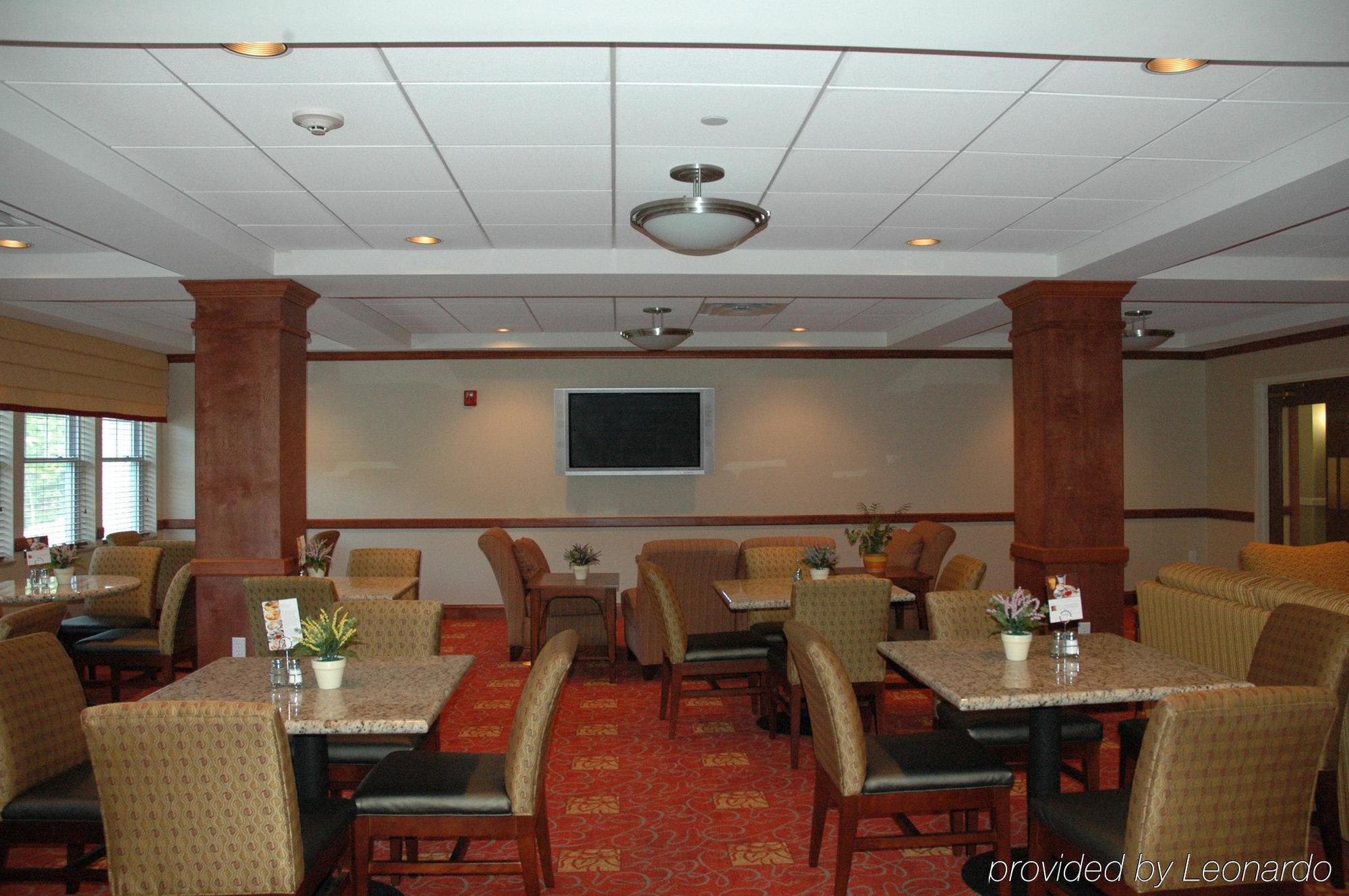 Holiday Inn Express & Suites Tilton By Ihg Restaurante foto